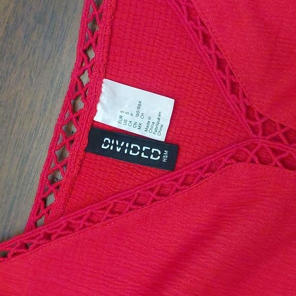 Divided Tank Top - Picture 5 of 9